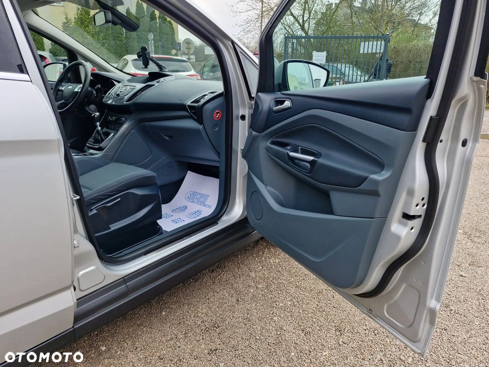 Ford C-MAX 1.6 EcoBoost Start-Stop-System Titanium - 15