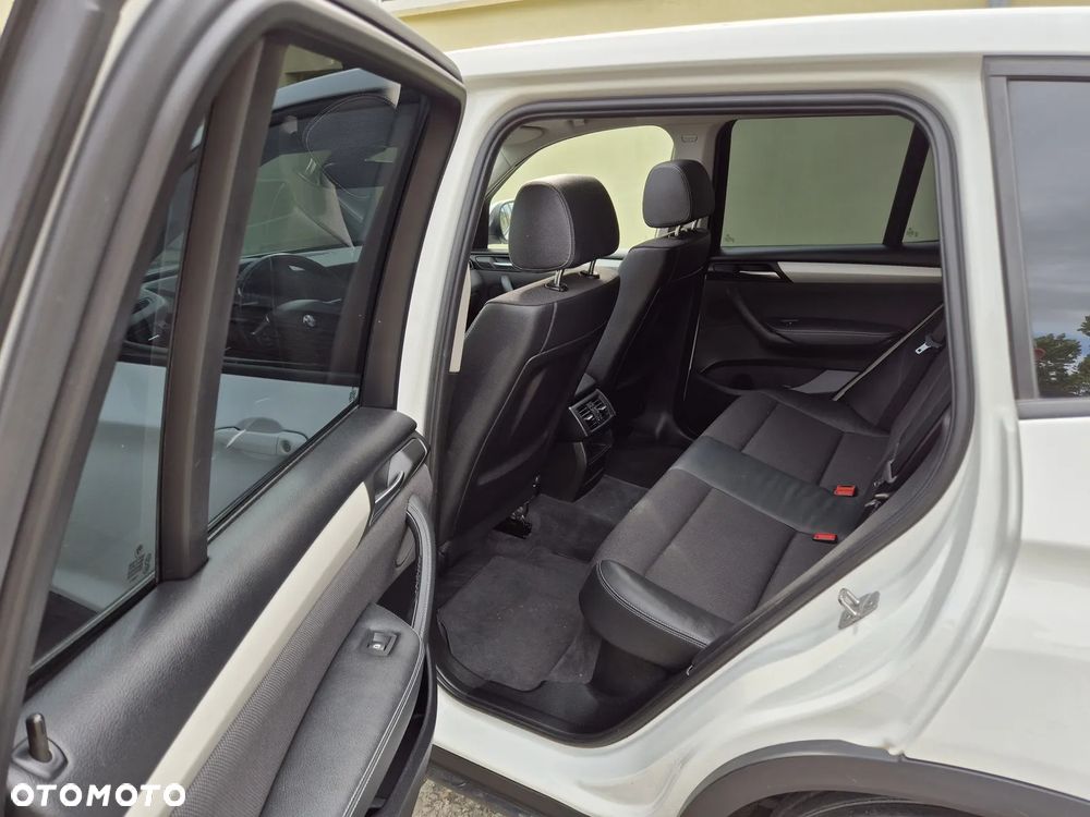 BMW X3 xDrive20d - 25