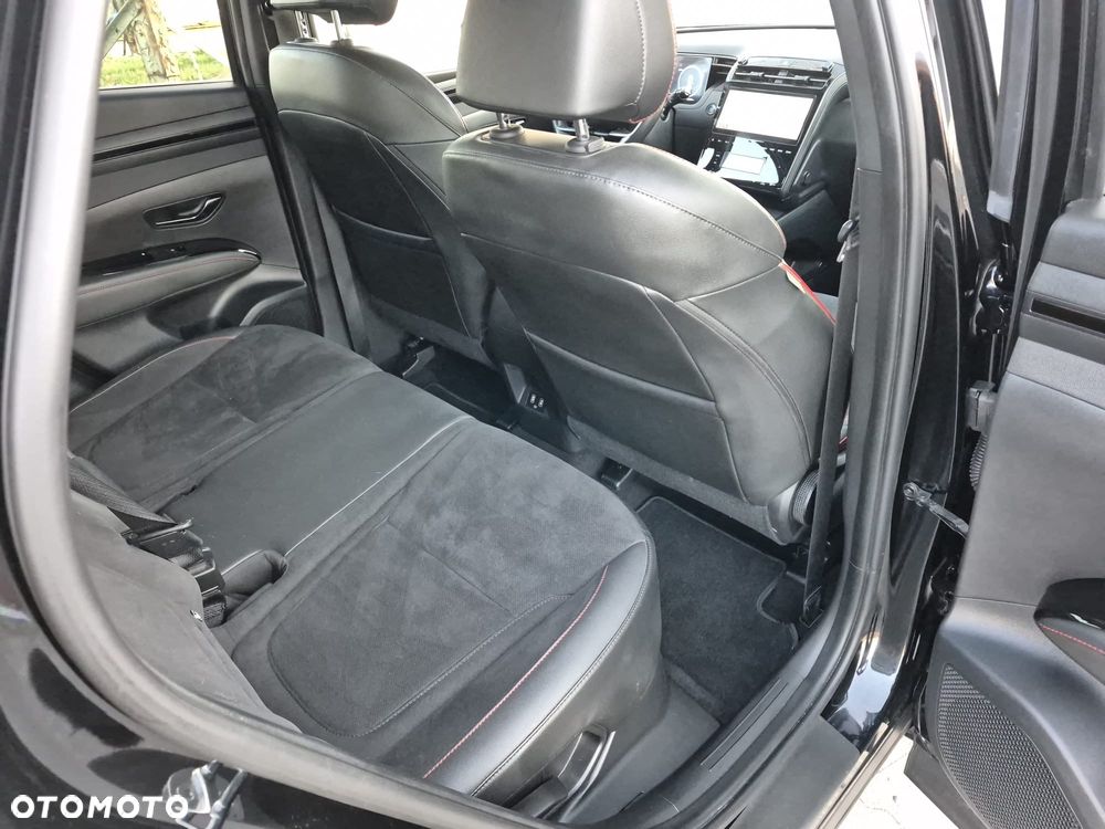 Hyundai Tucson 1.6 T-GDi HEV 2WD N Line - 31