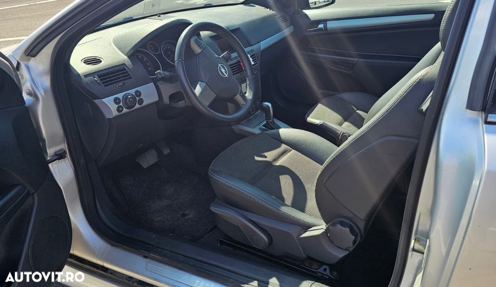 Opel Astra GTC 1.8 Automatik Sport - 8