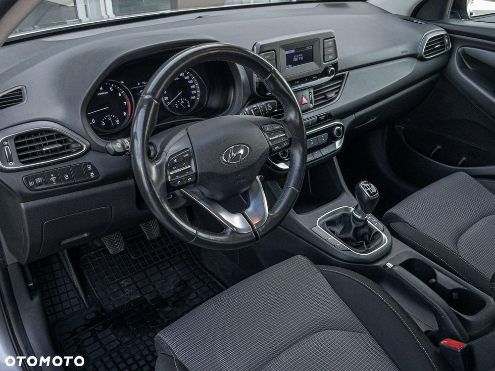 Hyundai i30 1.5 DPI Modern - 3