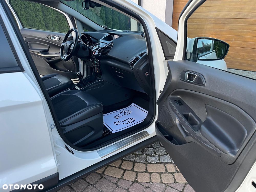 Ford EcoSport - 12