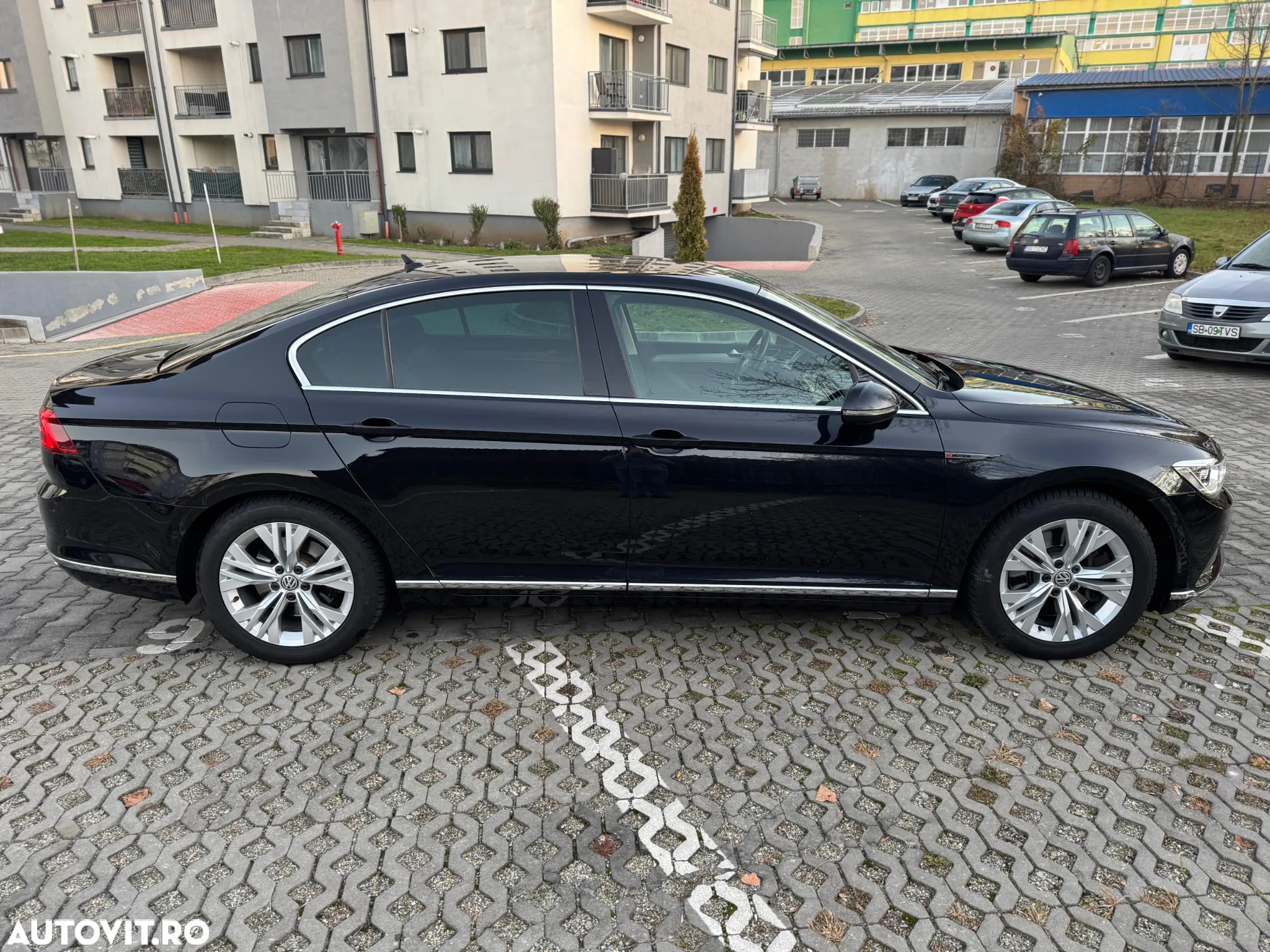 Volkswagen Passat 2.0 TDI DSG 4Motion Highline - 6