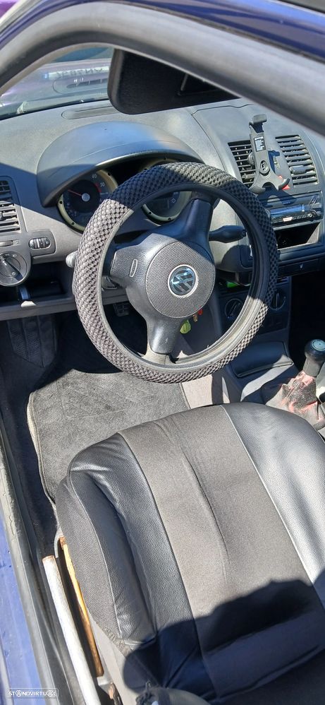 VW Polo 1.4 TDi Confortline - 9