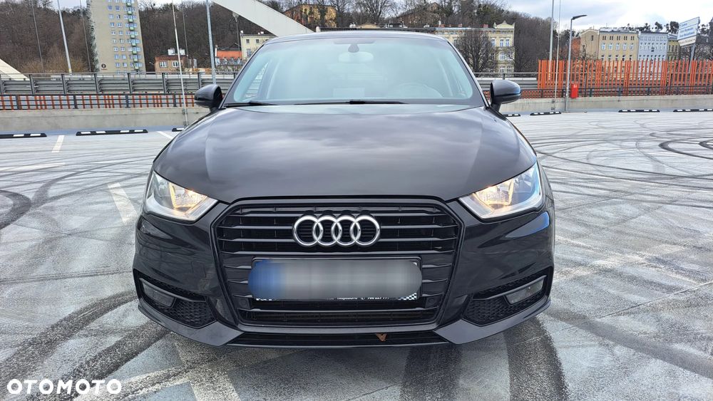 Audi A1 Sportback 1.6 TDI S tronic Attraction - 6