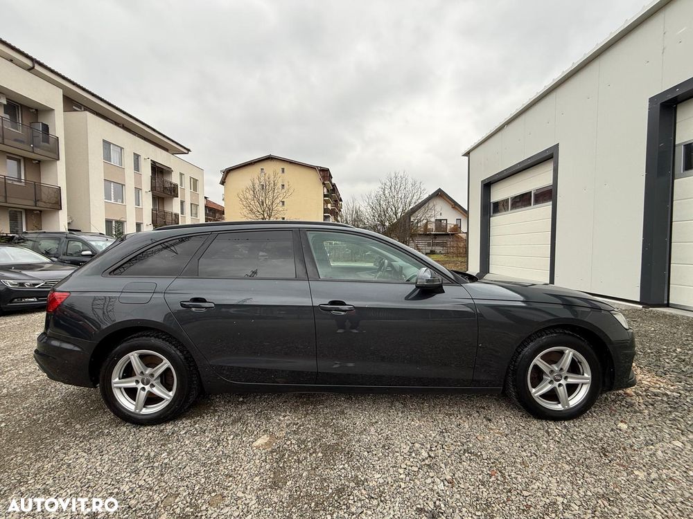 Audi A4 30 TDI S tronic - 12