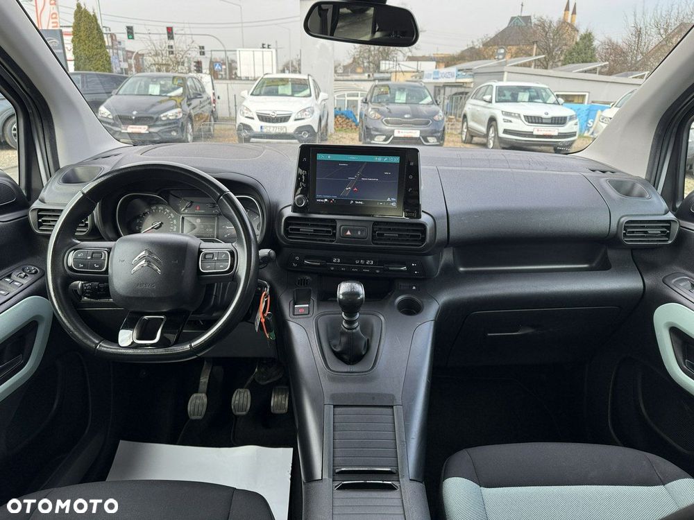 Citroën Berlingo Multispace PureTech 110 SHINE - 25