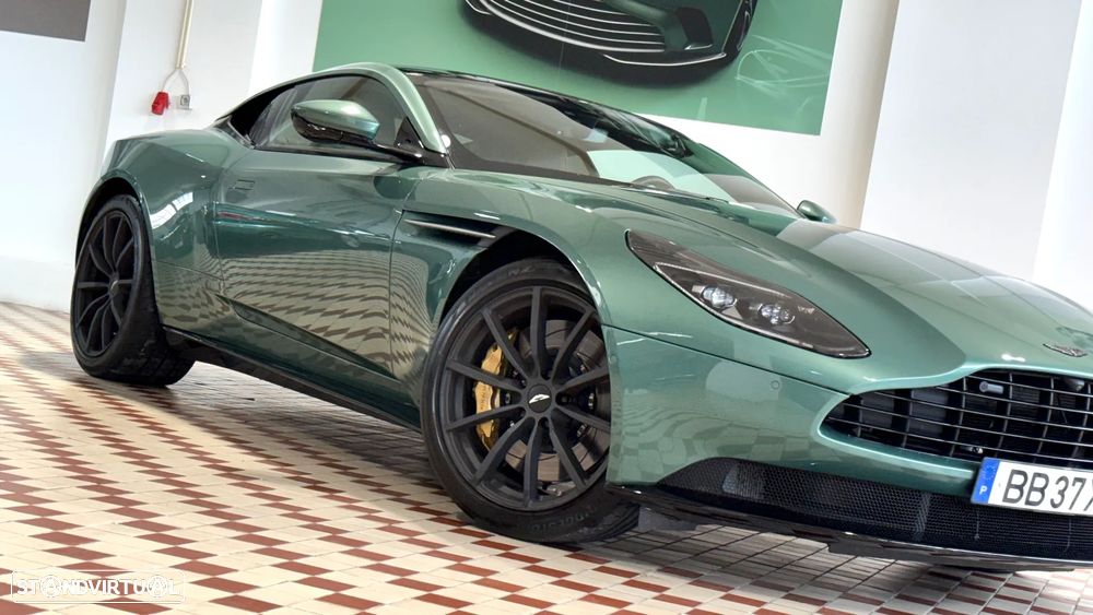 Aston Martin DB11 Coupé V8 Auto - 5
