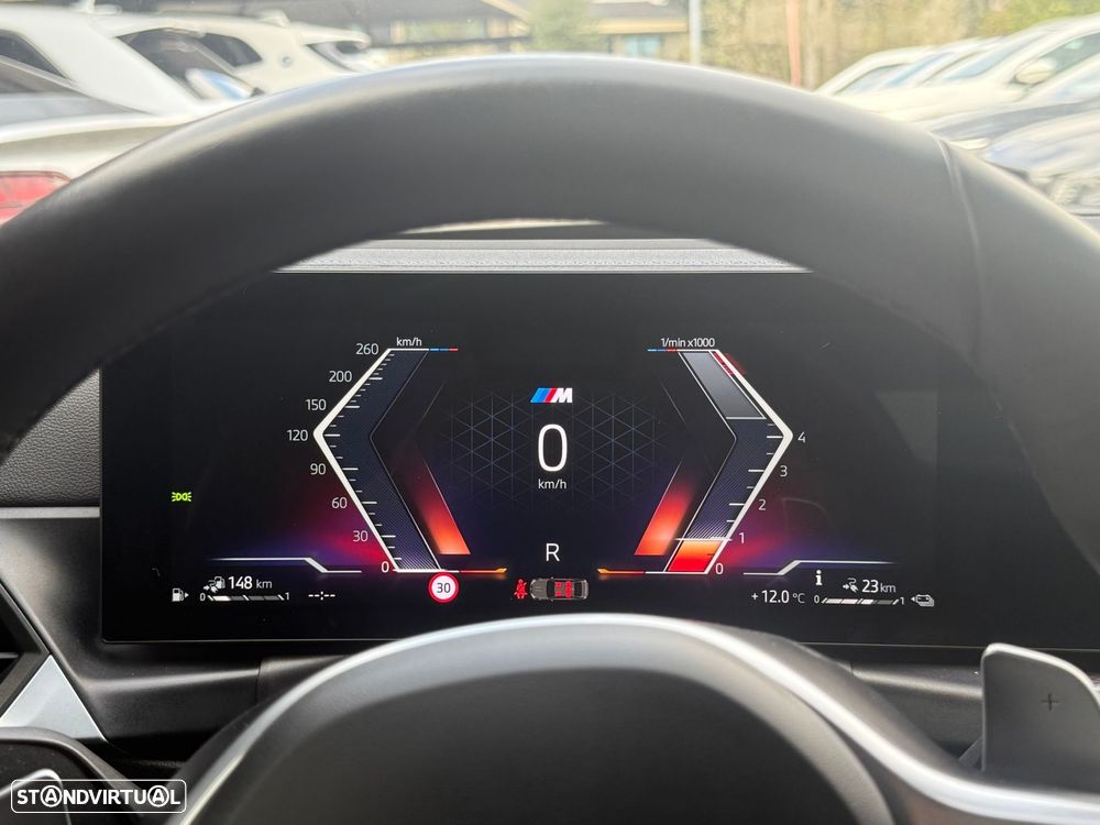 BMW 330 e Pack Desportivo M Auto - 56