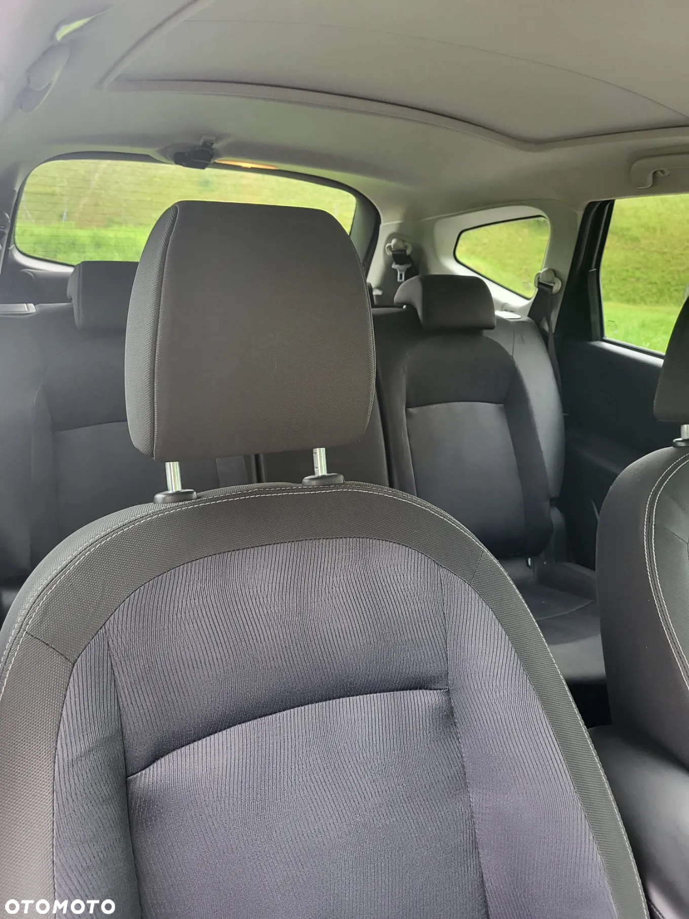 Nissan Qashqai+2 - 18