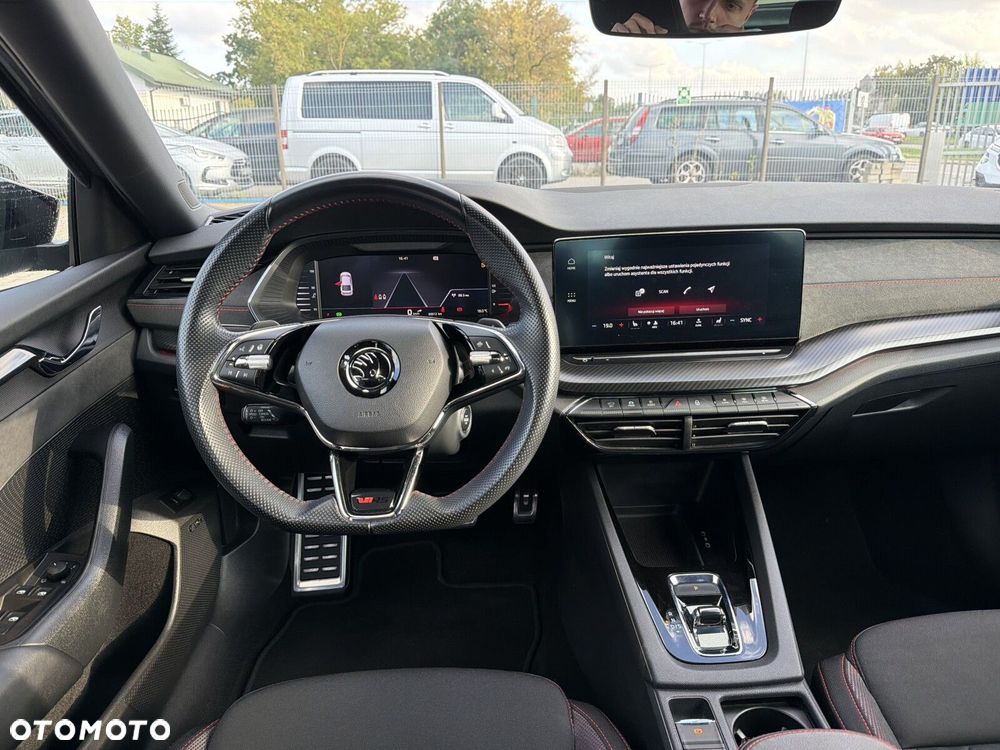 Skoda Octavia 2.0 TSI RS DSG - 14