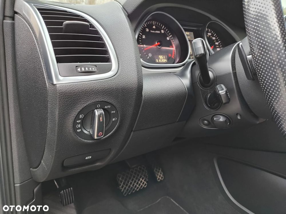 Audi Q7 3.0 TFSI Quattro Tiptronic - 14