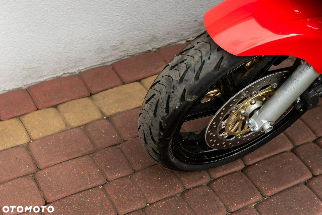 Honda CBR - 7