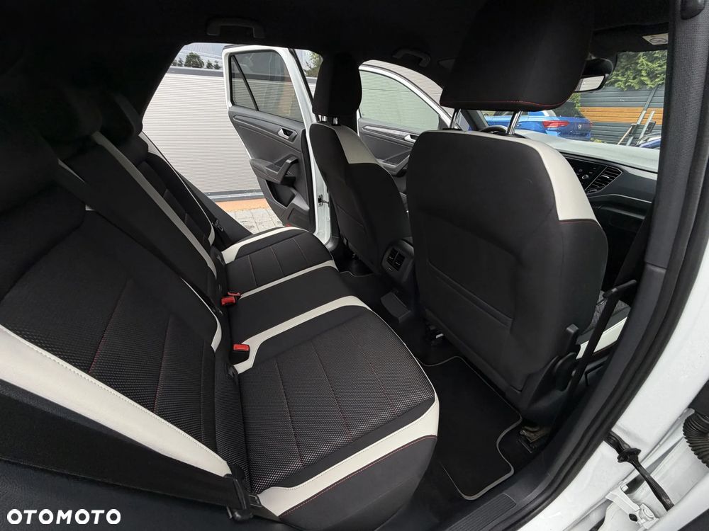 Volkswagen T-Roc 2.0 TSI OPF 4MOTION DSG Sport - 17
