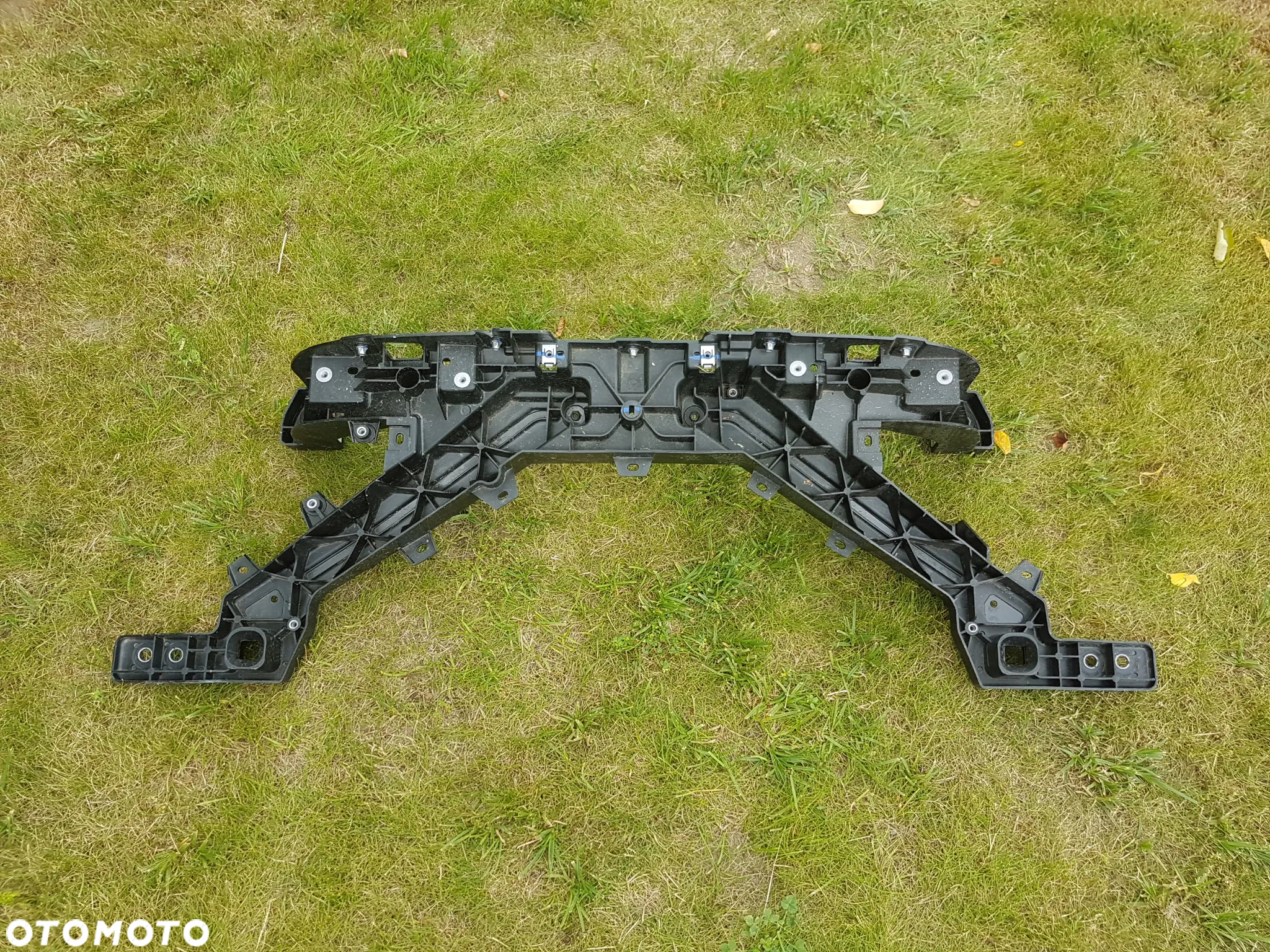 TESLA MODEL 3 HIGHLAND 23- WZMOCNIENIE PRZEDNIE PAS PRZEDNI - 2