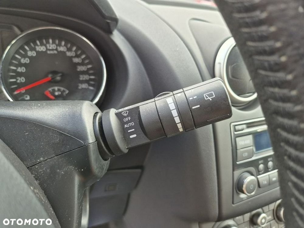 Nissan Qashqai - 27