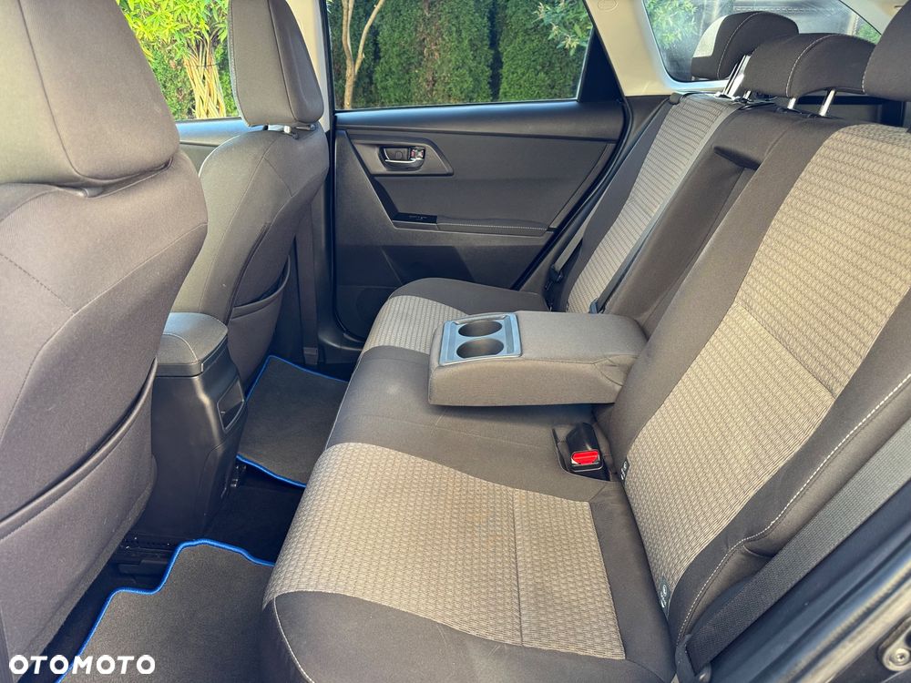 Toyota Auris - 9