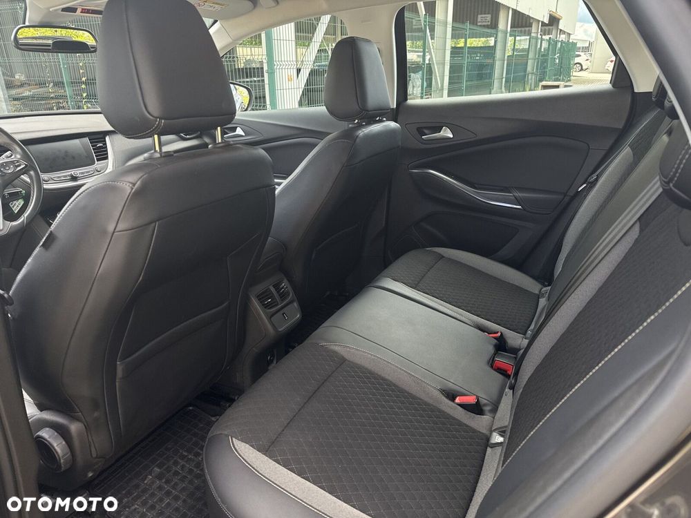 Opel Grandland X - 22