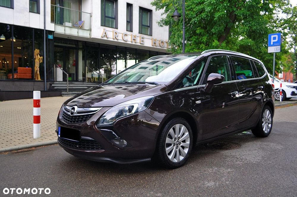 Opel Zafira 1.4 T Elite - 2