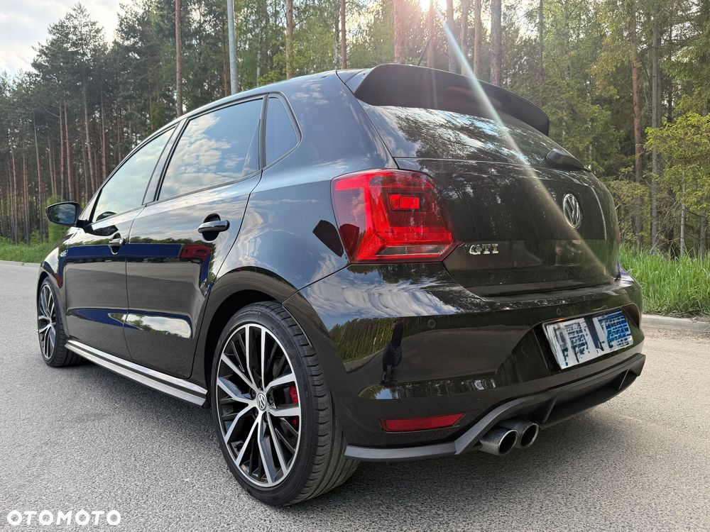 Volkswagen Polo 1.8 TSI (Blue Motion Technology) DSG GTI - 18