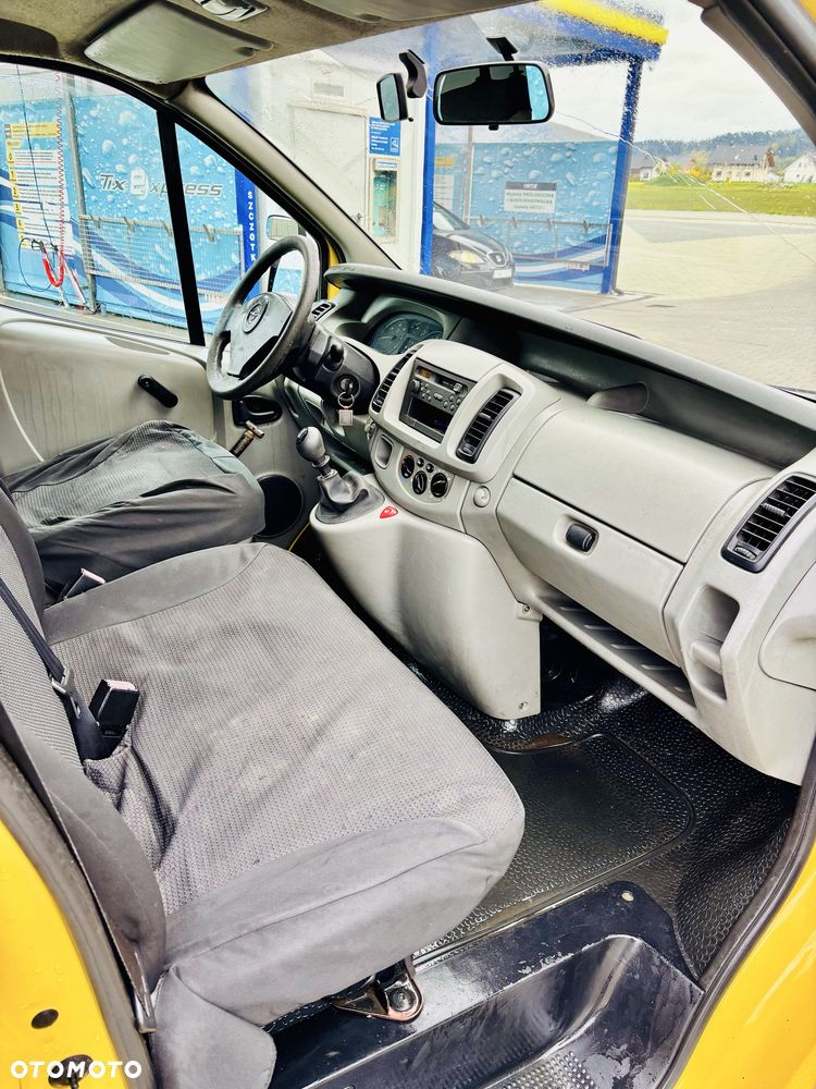 Opel Vivaro - 7