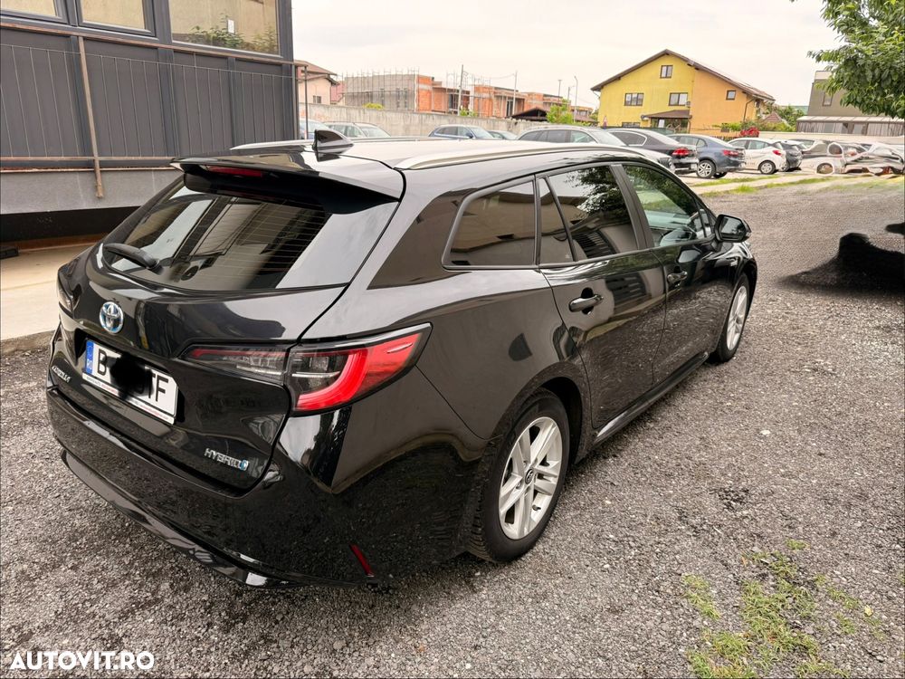 Toyota Corolla - 3