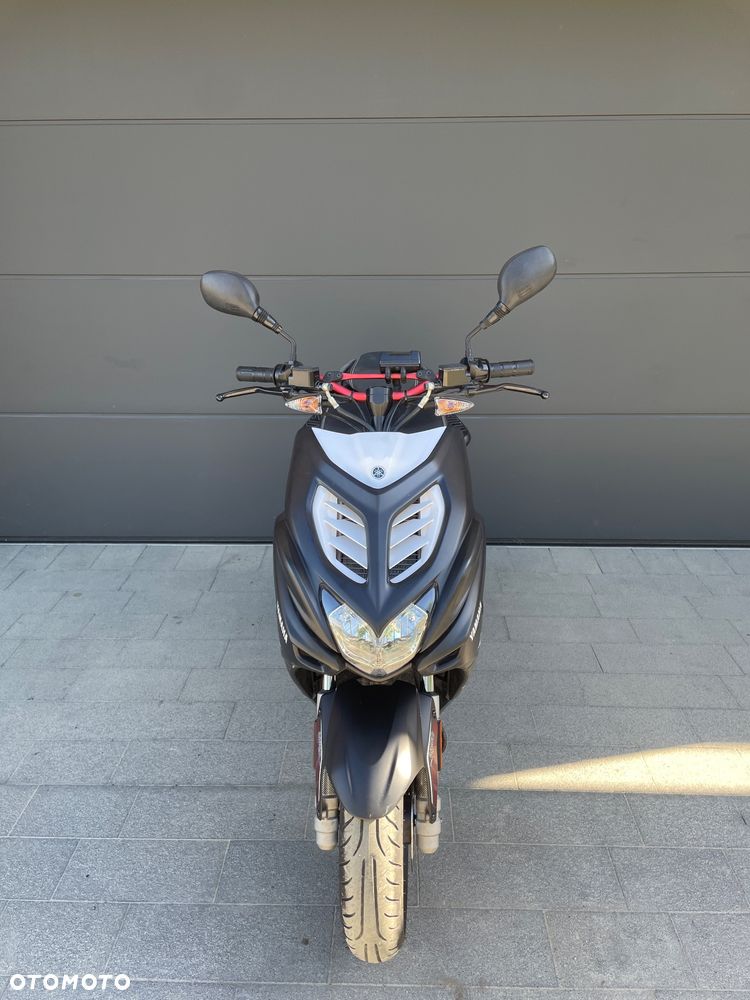 Yamaha Aerox - 3