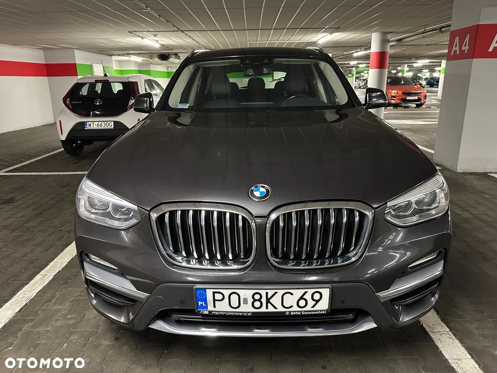 BMW X3 xDrive20d Luxury Line - 2