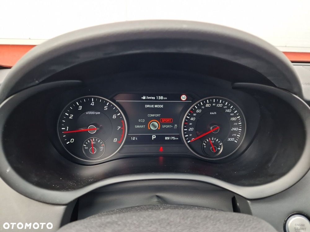 Kia Stinger 2.0 T-GDI GT Line - 23