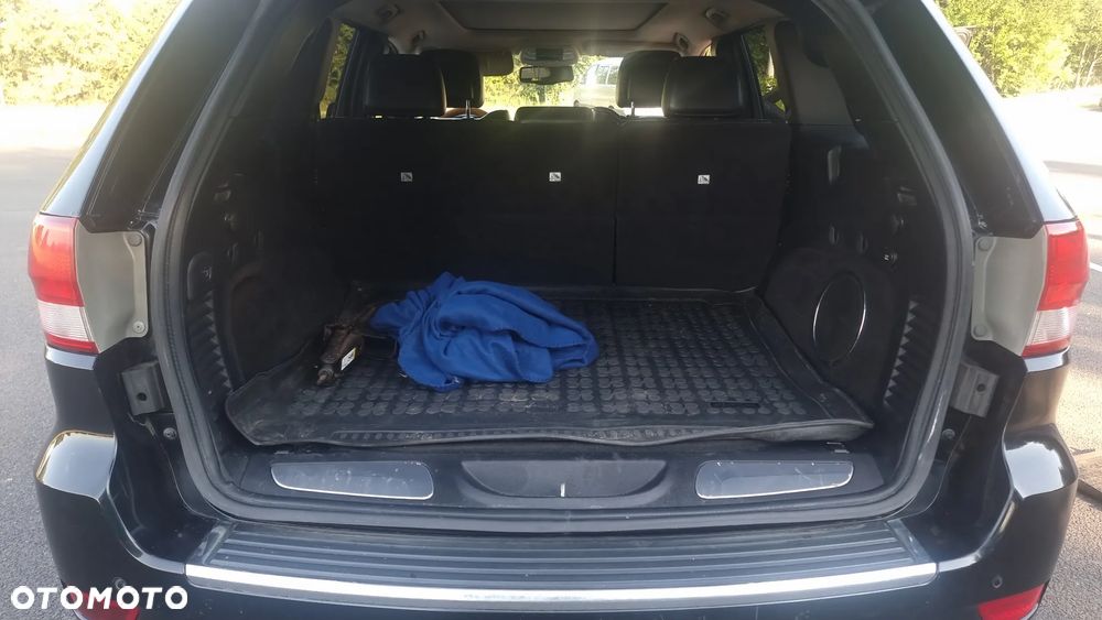 Jeep Grand Cherokee - 11