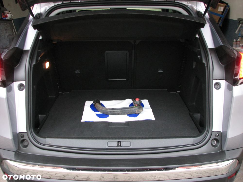 Peugeot 3008 BlueHDi 130 Stop & Start EAT8 Allure - 34