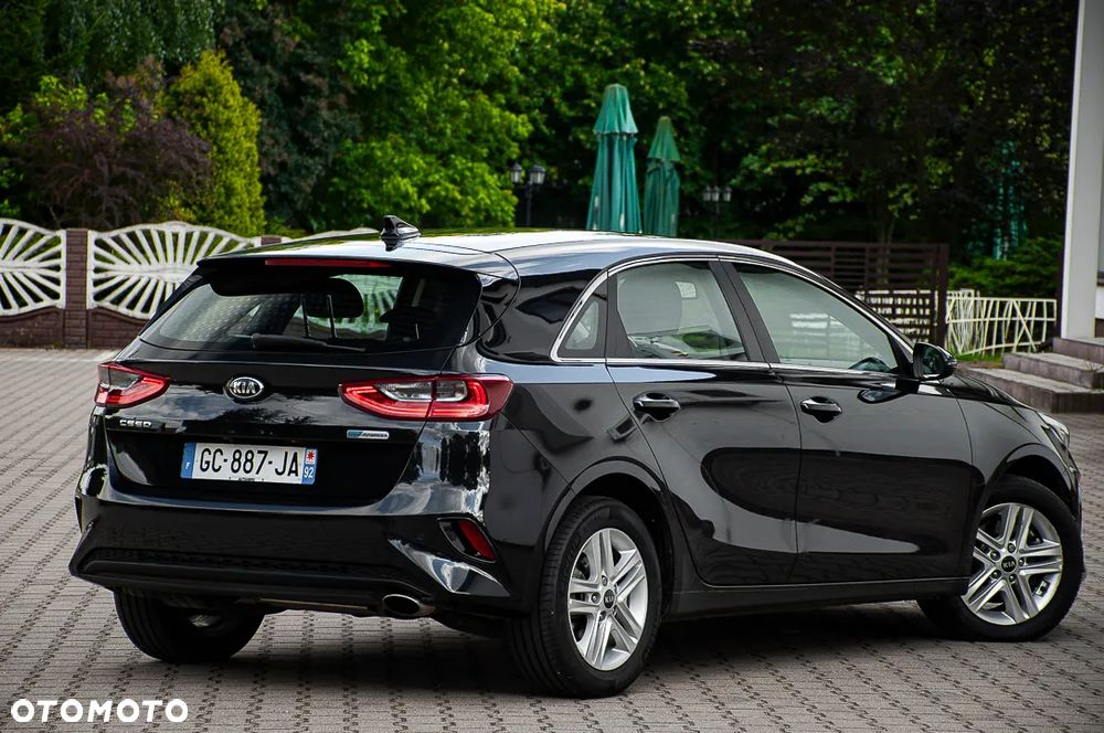 Kia Ceed 1.6 CRDi Eco-Dynamics+(48V Mild-Hybr.) DCT7 Spirit - 5