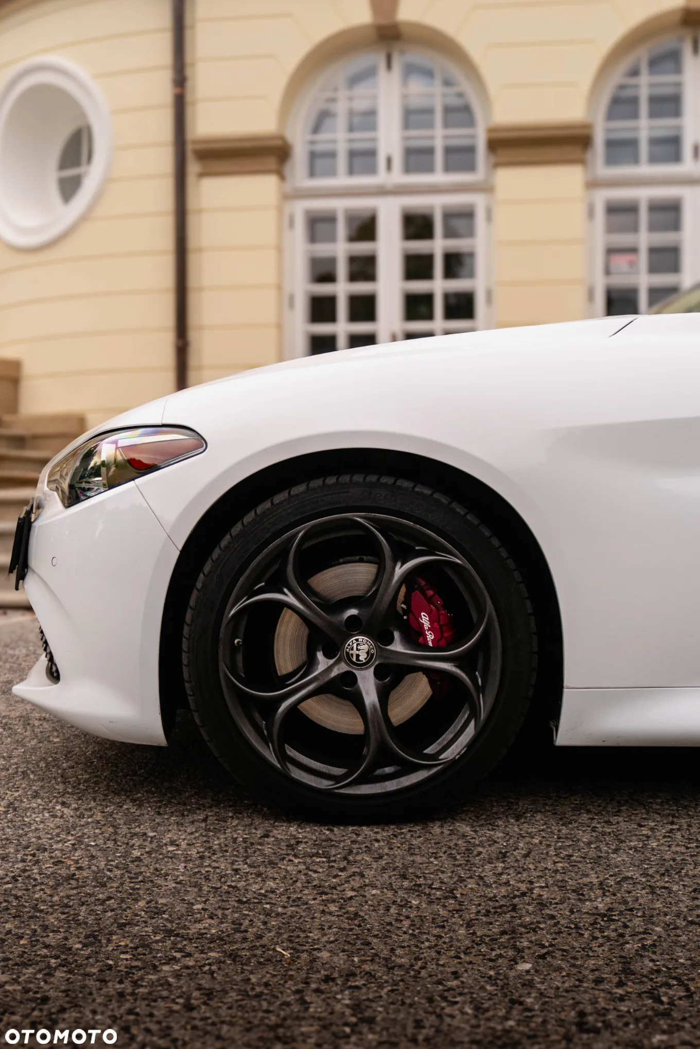 Alfa Romeo Giulia 2.0 Turbo 16V AT8-Q4 Veloce Ti - 3