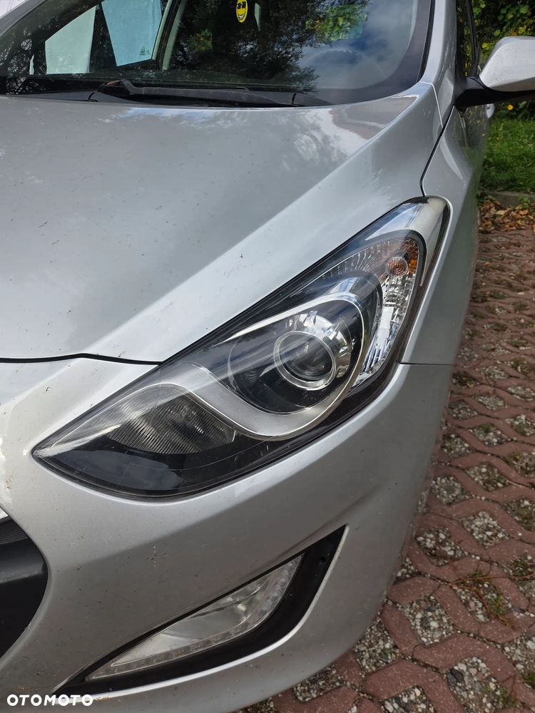 Hyundai i30 - 12