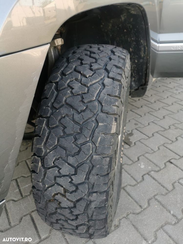 Jeep Grand Cherokee - 14