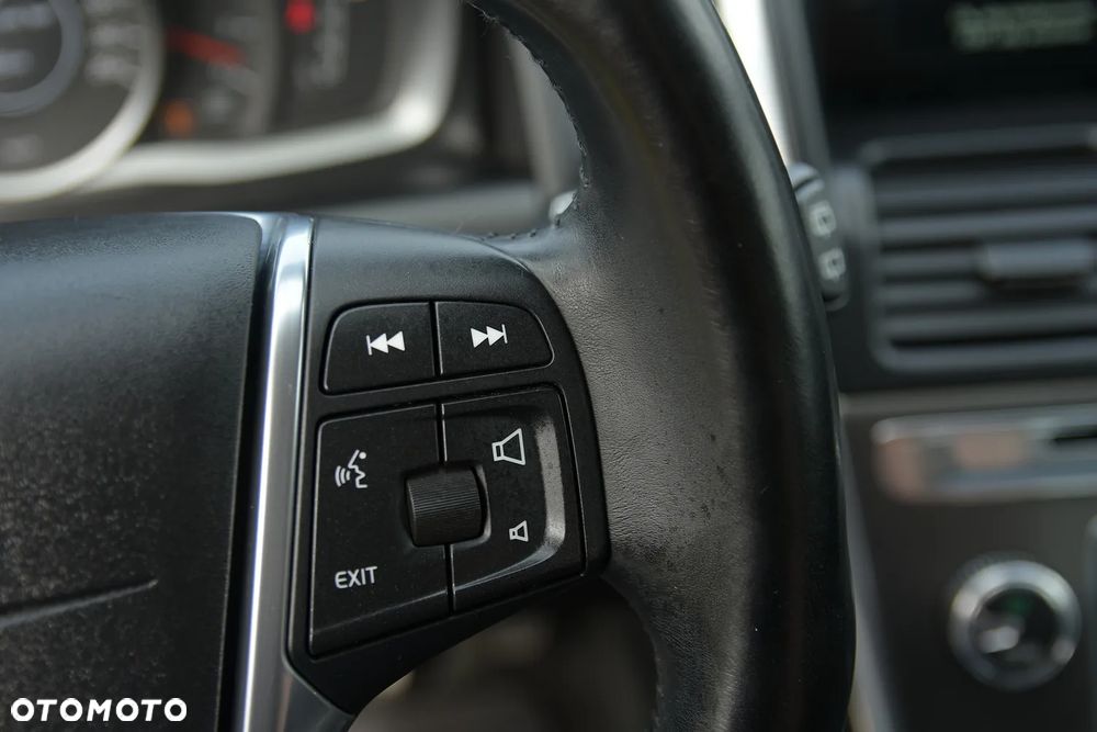Volvo XC 60 - 29