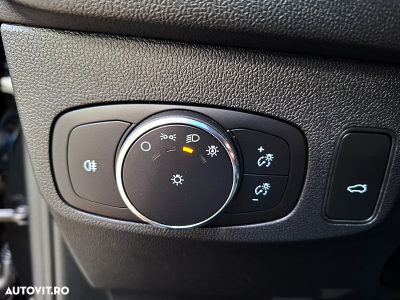 Ford Focus 1.5 EcoBlue Start-Stopp-System Aut. ST-LINE - 27