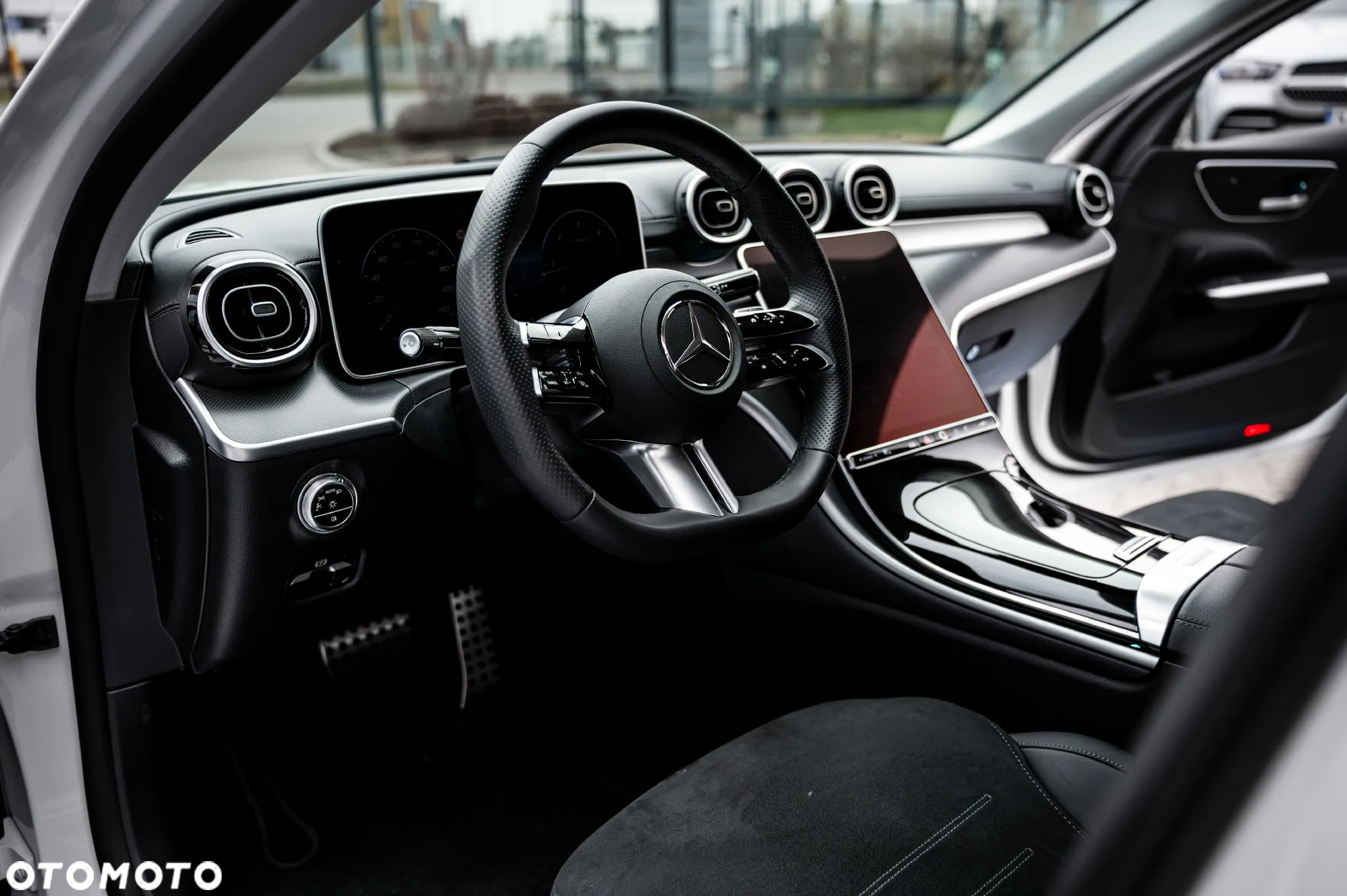 Mercedes-Benz Klasa C 220 d 4MATIC 9G-TRONIC - 13