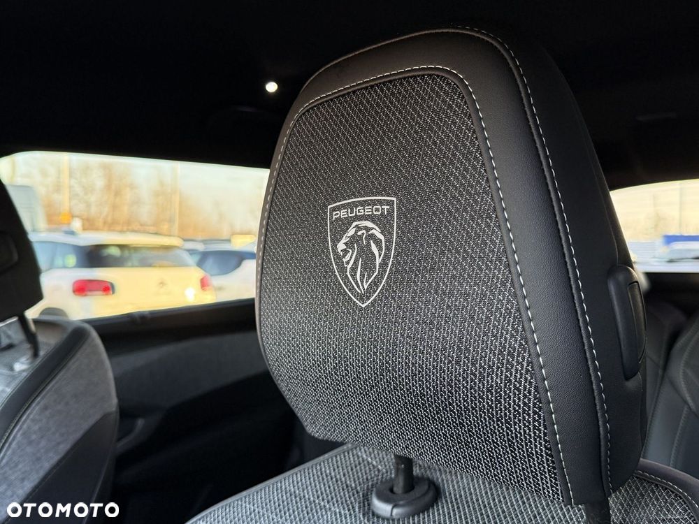 Peugeot 5008 - 19