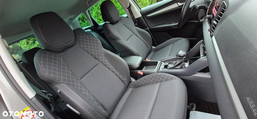 Skoda Karoq 2.0 TDI SCR 4x4 DSG Style - 10