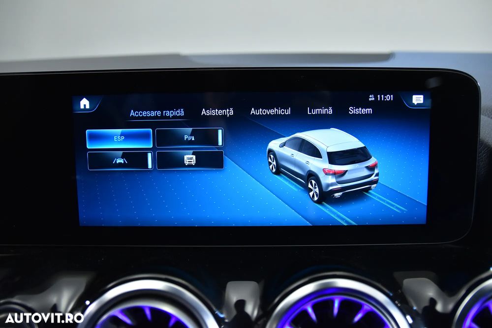 Mercedes-Benz GLA - 22