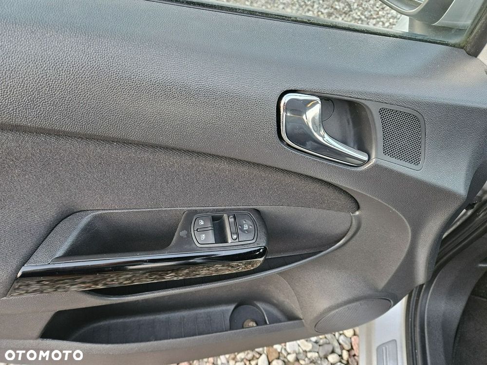 Opel Corsa - 13