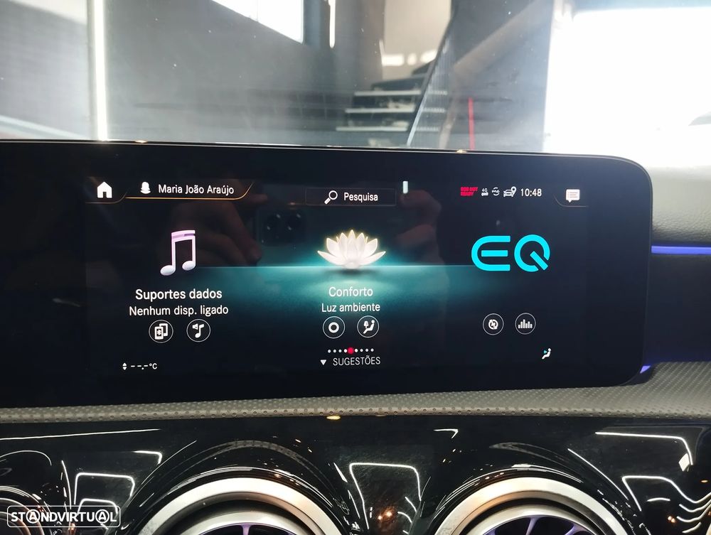 Mercedes-Benz A 250 Limousine e AMG Line - 33