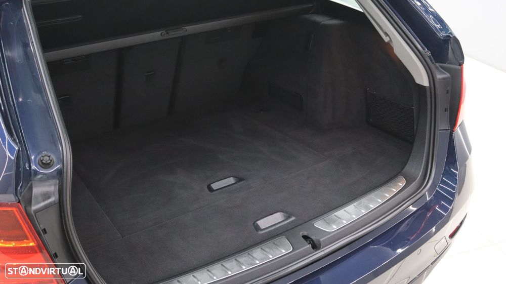 BMW 318 d Touring Auto - 20