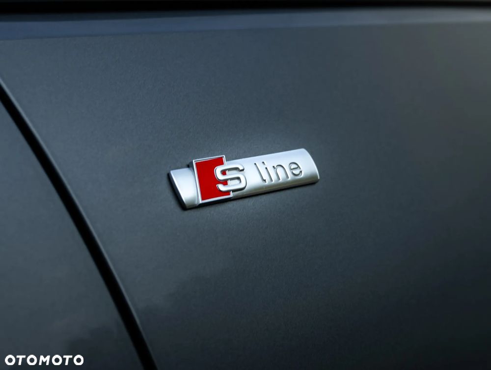 Audi A4 Avant 2.0 TDI DPF S line Sportpaket - 9