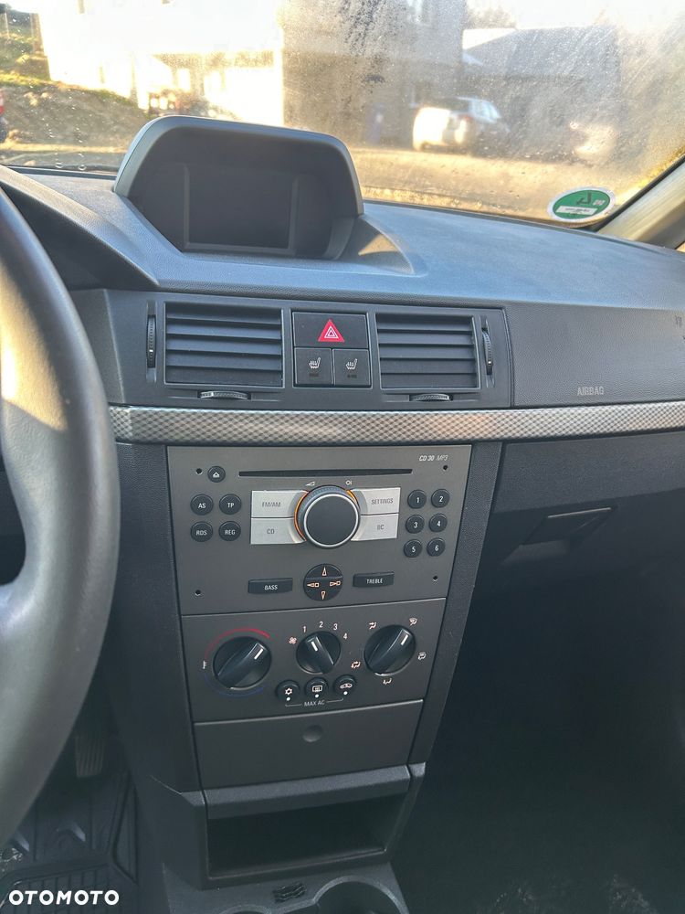 Opel Meriva 1.6 16V - 6