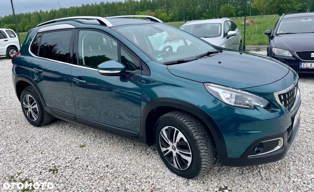 Peugeot 2008 PureTech 130 GPF Stop&Start Allure - 19