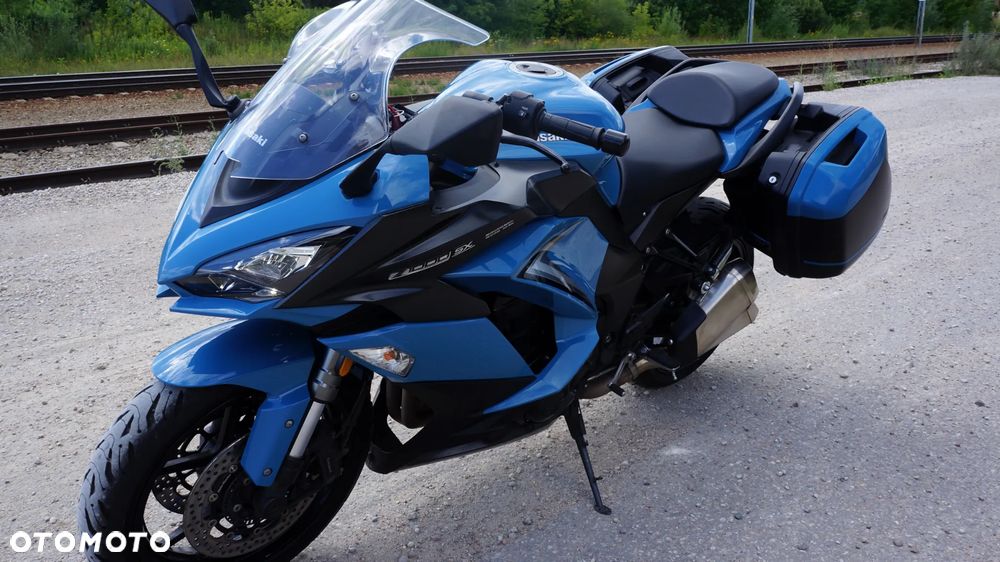 Kawasaki Ninja 1000 SX - 10
