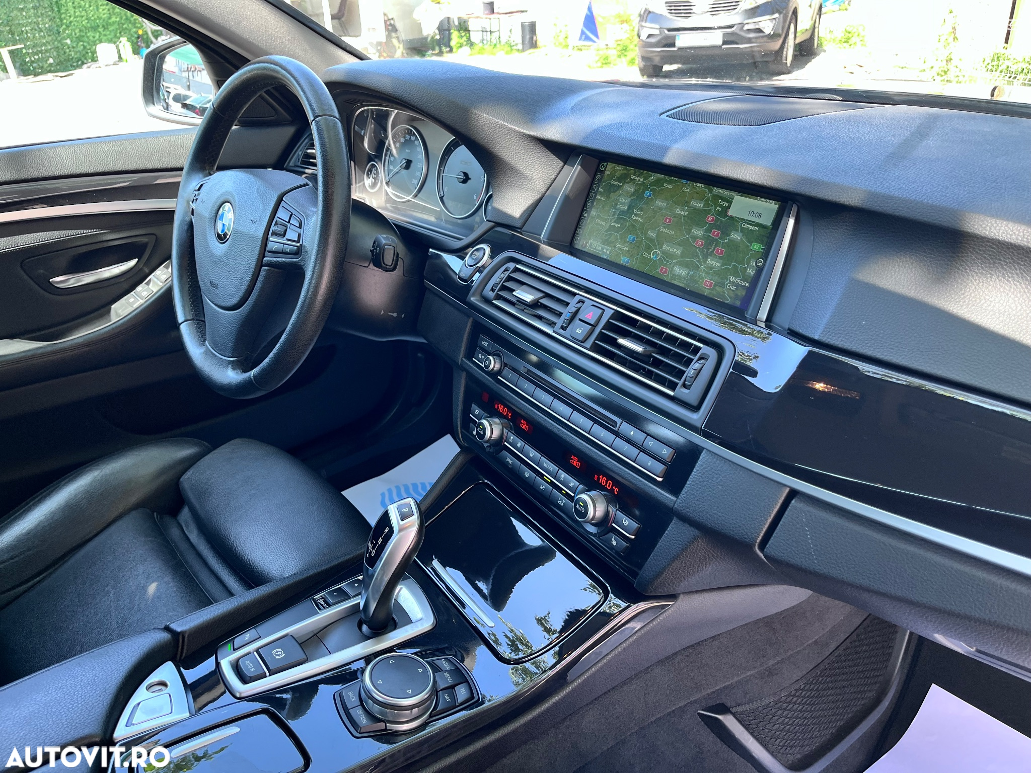 BMW Seria 5 520d Aut. Sport Line - 15