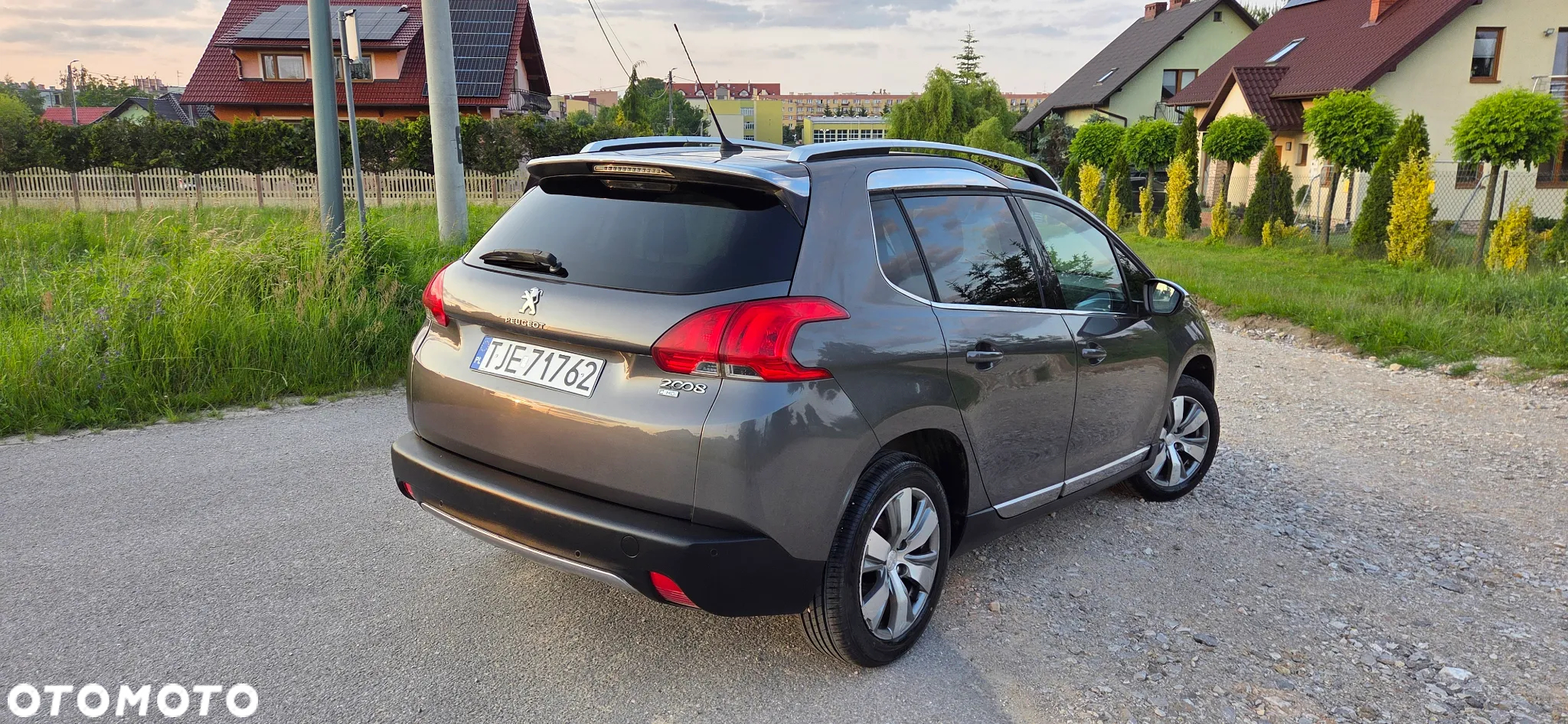 Peugeot 2008 e-HDi FAP 92 ETG6 STOP & START Allure - 5